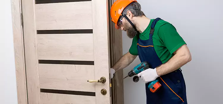 Replace Internal Door Handle with Lock Kissimmee